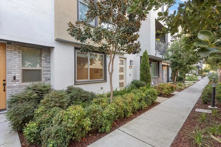 25218 Parklane Drive, Hayward, CA 94544 - Image #3