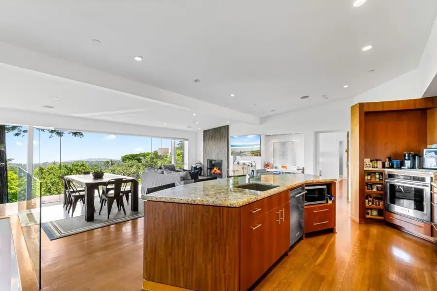 24497 San Mateo Avenue, Carmel, CA 93923 - Image #2