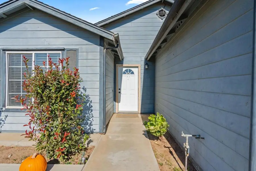 827 Terraza Street, Soledad, CA 93960 - Image #2