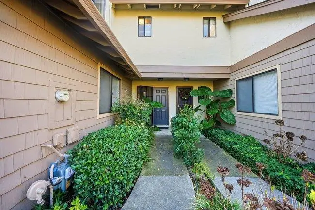 8550 Wren Avenue #3B, Gilroy, CA 95020 - Image #2