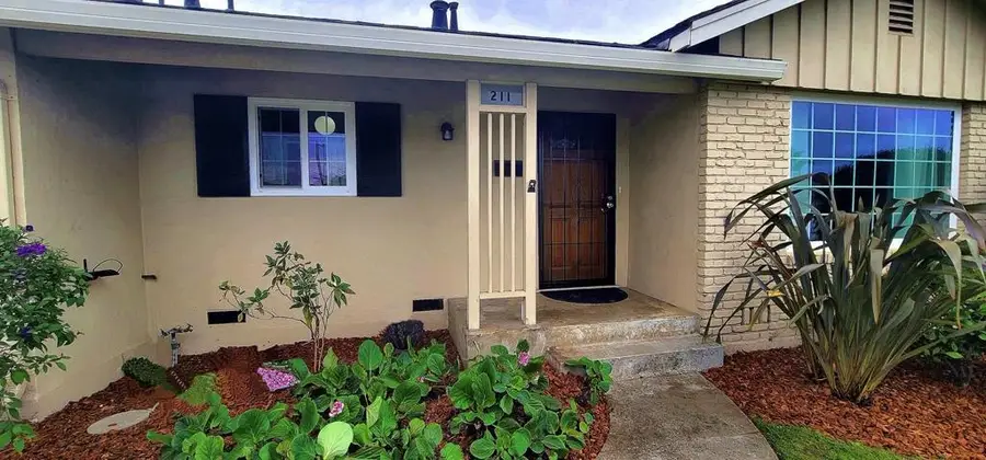 211 Primrose Drive, Salinas, CA 93906 - Image #2