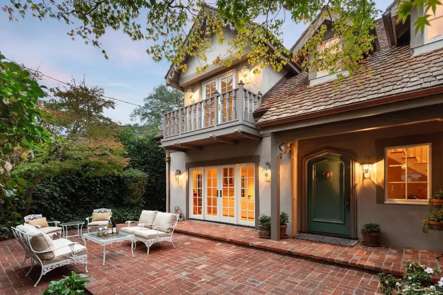 106 Pepper Avenue, Burlingame, CA 94010 - Image #2