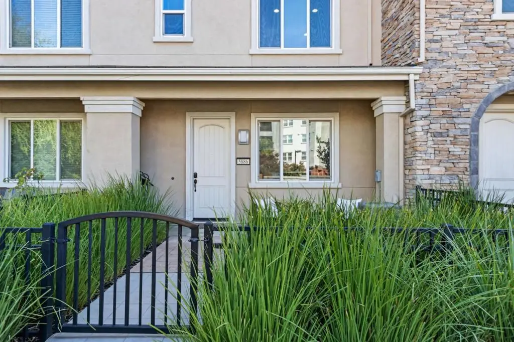 5886 Smoky Quartz Loop, San Jose, CA 95123 - Image #1