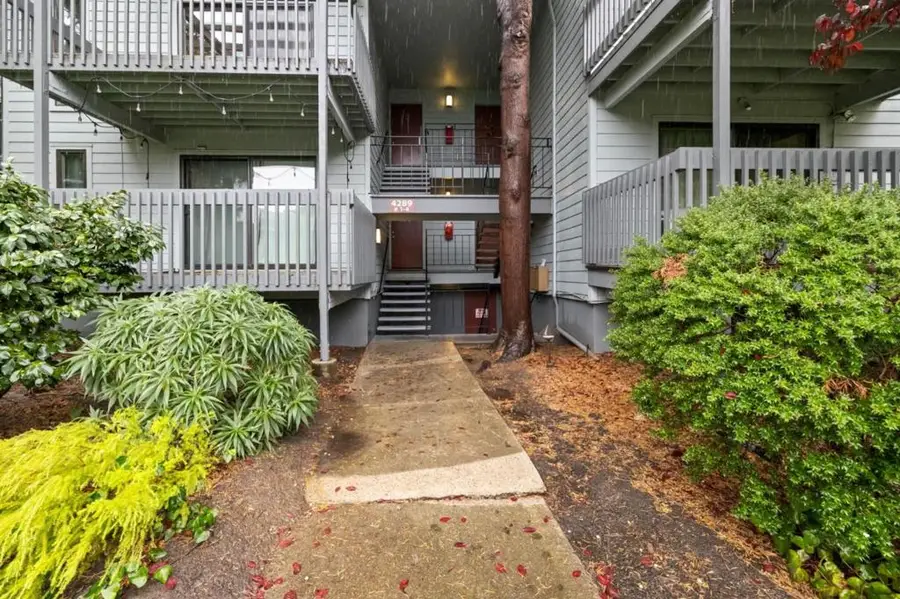 4289 George Avenue #4, San Mateo, CA 94403 - Image #3
