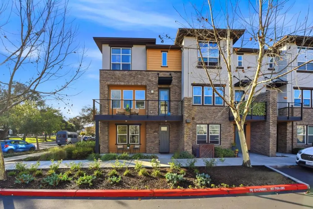 557 Charles Fraker Terrace #1, Sunnyvale, CA 94085 - Image #1