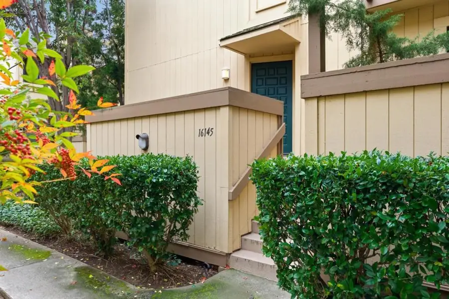 16145 Loretta Lane, Los Gatos, CA 95032 - Image #3