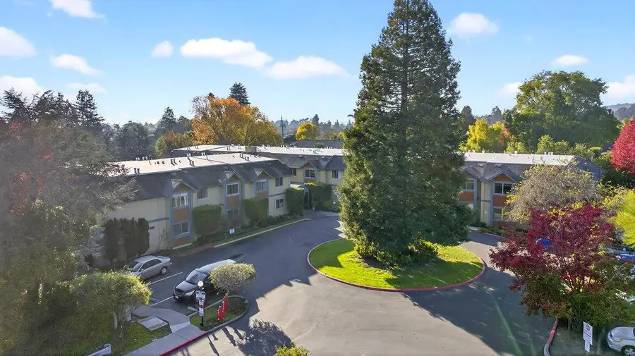 121 Vista Prieta, Santa Cruz, CA 95062 - Image #2