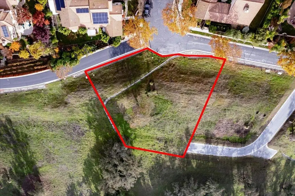 2860 Berwick Avenue, Gilroy, CA 95020 - Image #1