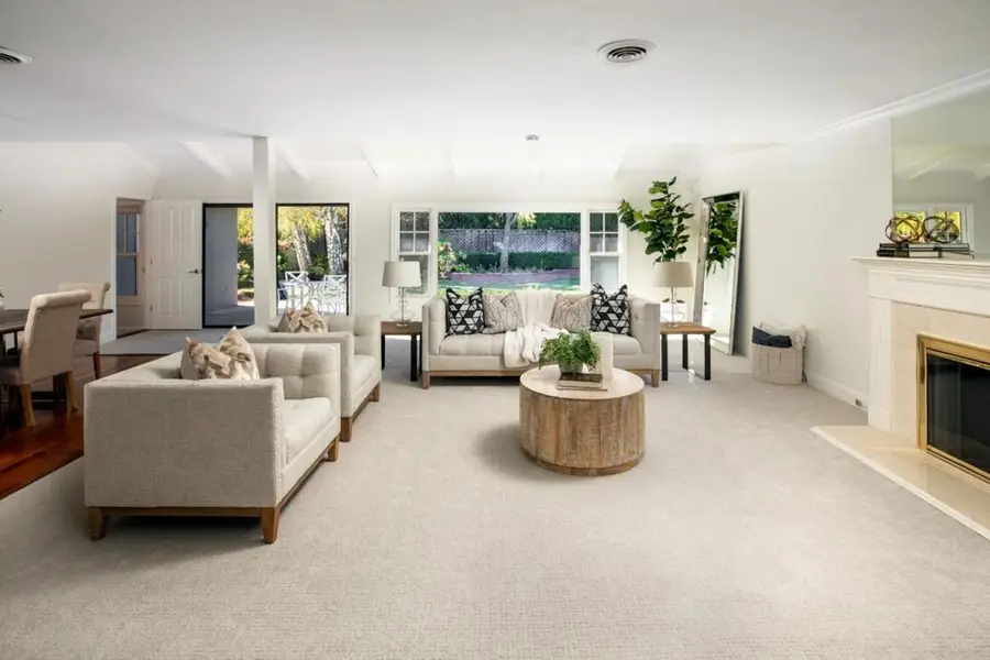 668 Tomi Lea Street, Los Altos, CA 94022 - Image #3