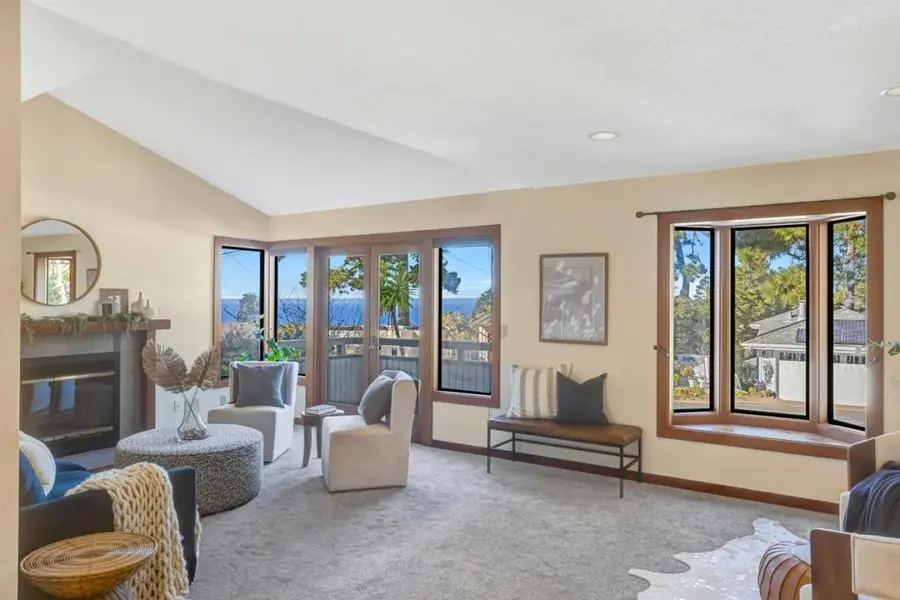 1107 Austin Avenue, Pacific Grove, CA 93950 - Image #2