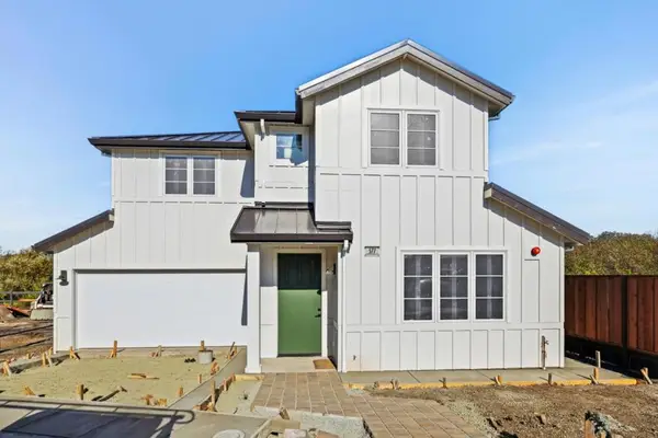 577 Creekside Court, Half Moon Bay, CA 94019