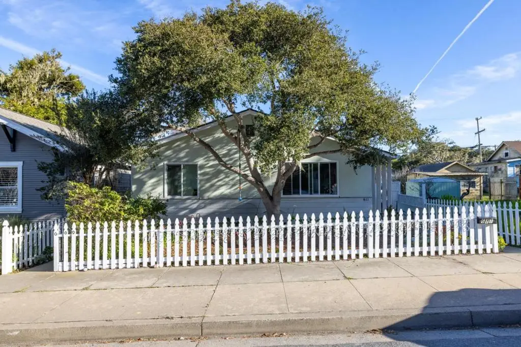 609 Congress Avenue, Pacific Grove, CA 93950 - Image #1