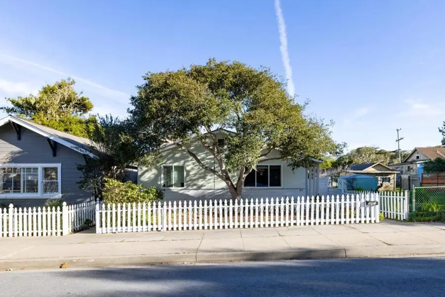 609 Congress Avenue, Pacific Grove, CA 93950 - Image #2