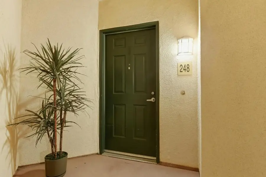 1390 Saddle Rack Street #248, San Jose, CA 95126 - Image #2