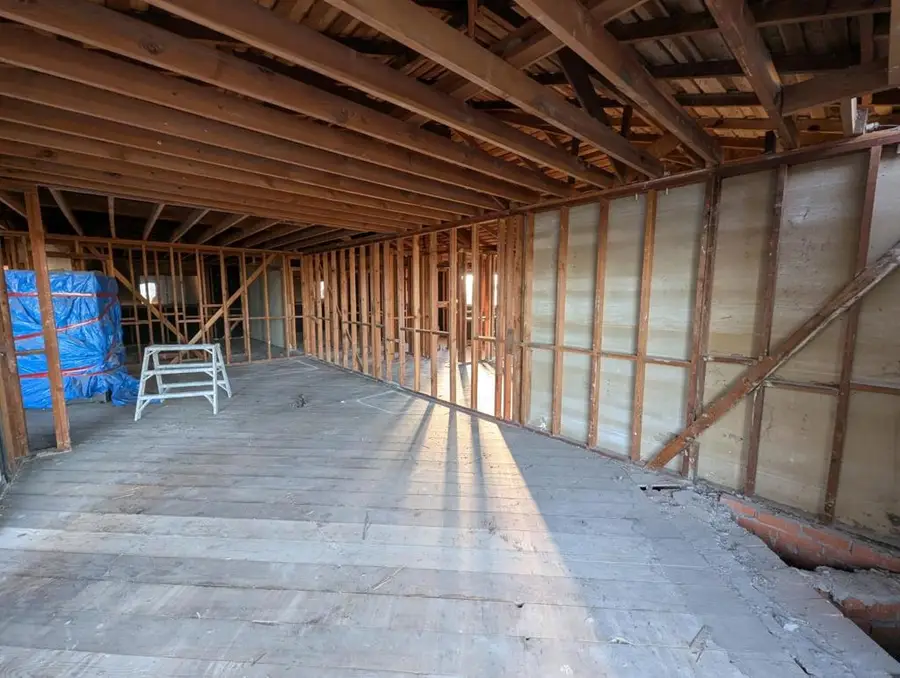 1708 Toledo Avenue, Burlingame, CA 94010 - Image #2