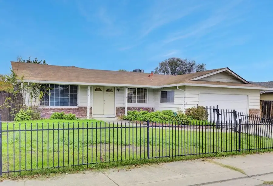 8734 Hermosa Court, Stockton, CA 95210 - Image #2