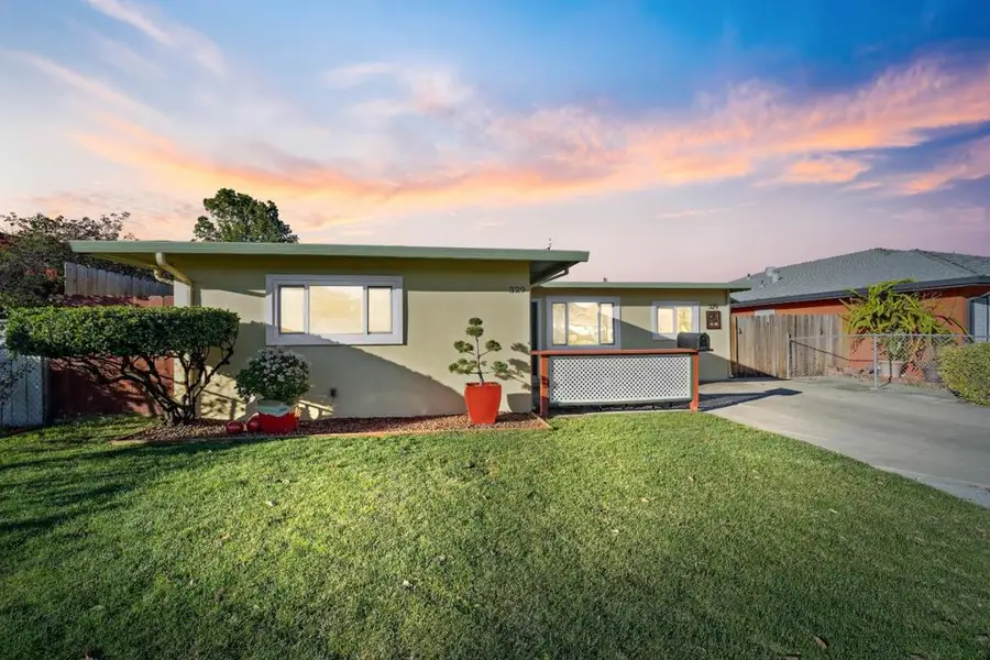 329 Carnegie Drive, Milpitas, CA 95035 - Image #2