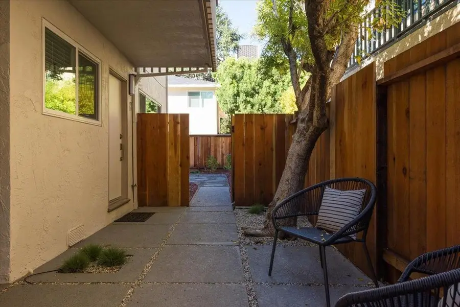 543 Everett Court, Palo Alto, CA 94301 - #2