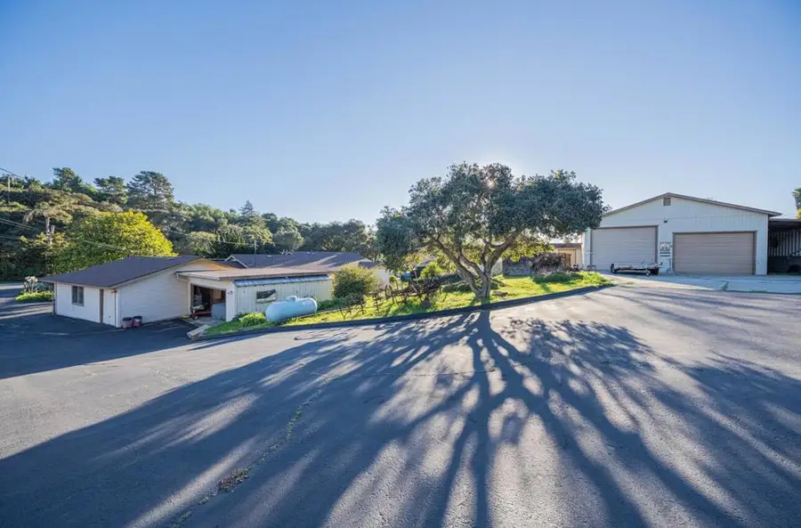 17777 Vierra Canyon Road, Salinas, CA 93907 - Image #3