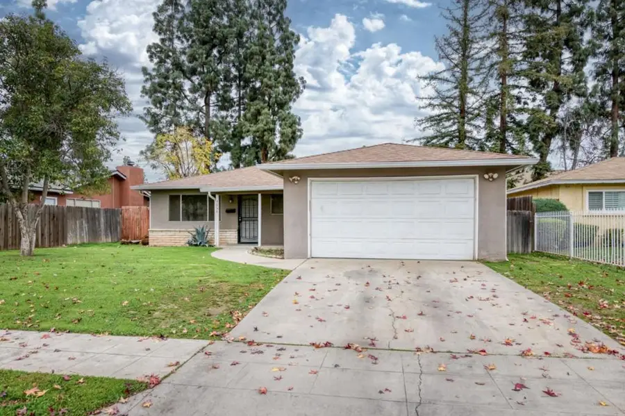 3068 W Fairmont Avenue, Fresno, CA 93722 - #2