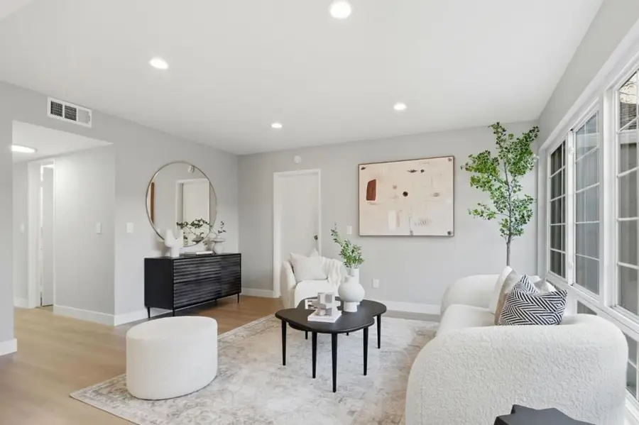 1078 Oaktree Drive, San Jose, CA 95129 - Image #3