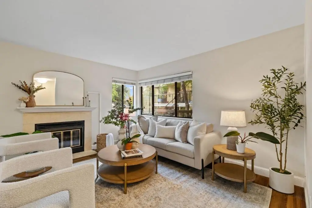 461 Northlake Drive #25, San Jose, CA 95117 - Image #1