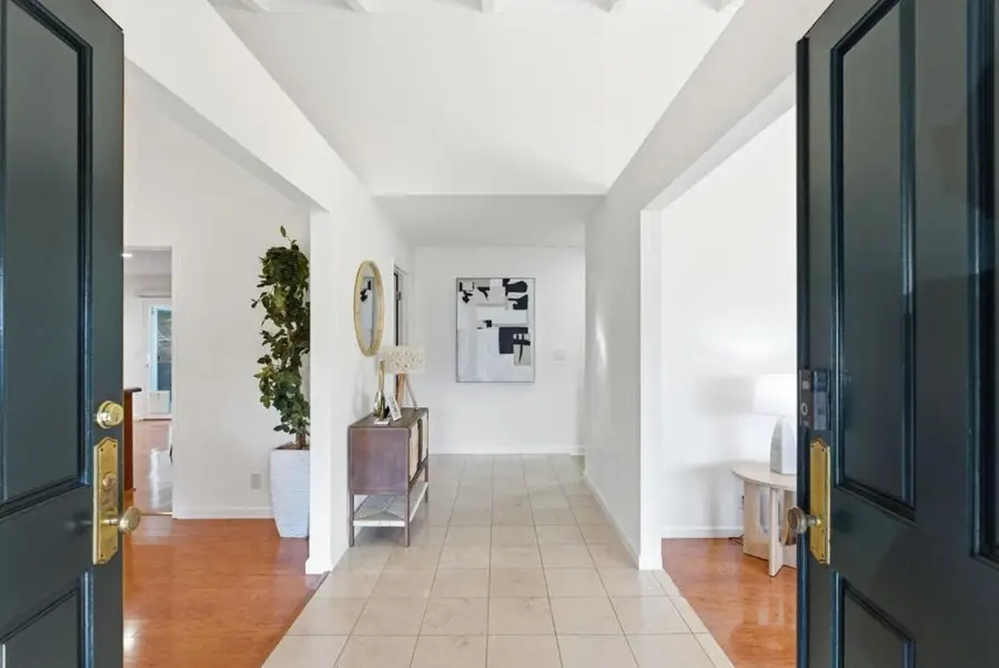 1115 Covington Road, Los Altos, CA 94024 - Image #3