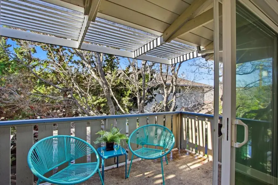 597 Valley Forge Way #4, Campbell, CA 95008 - Image #2