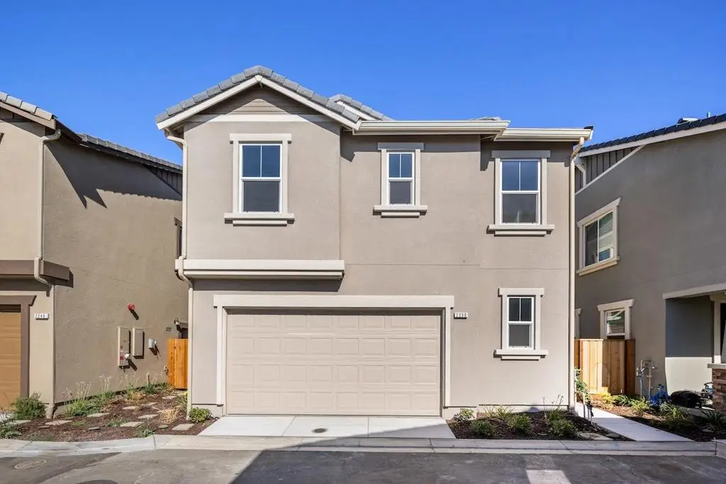 2250 Gladiola Drive, Hollister, CA 95023 - Image #1