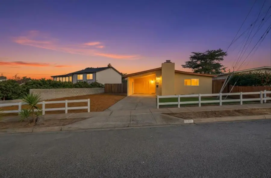 359 Reindollar Avenue, Marina, CA 93933 - Image #2