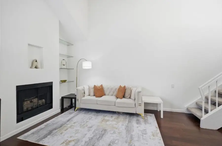 2732 Buena View Court, San Jose, CA 95121 - Image #2