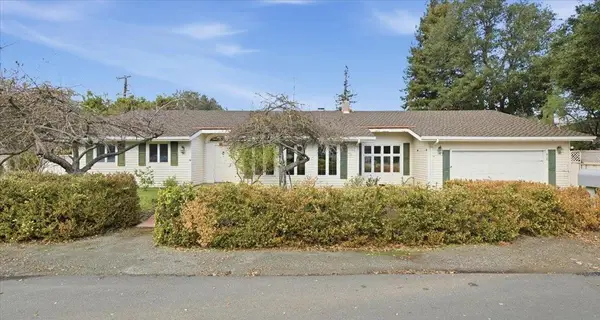 915 Berry Avenue, Los Altos, CA 94024