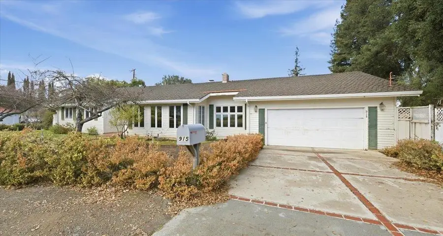 915 Berry Avenue, Los Altos, CA 94024 - Image #2