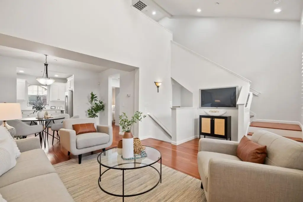 681 Pinnacles Terrace, Sunnyvale, CA 94085 - Image #1