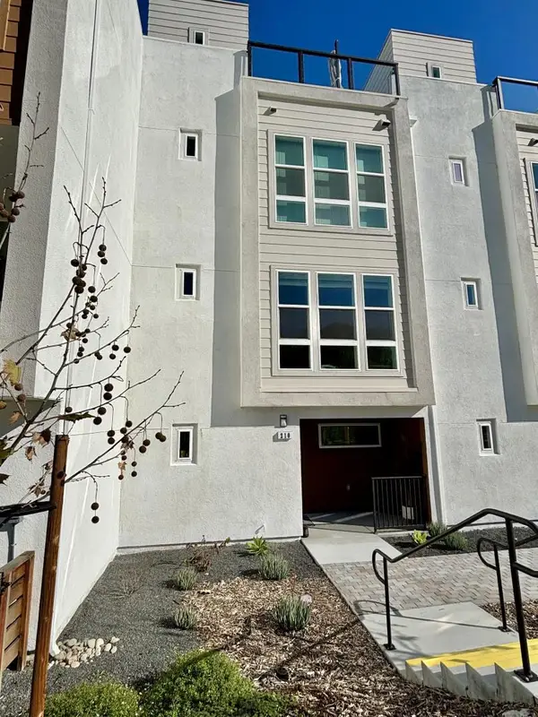 210 Verandah Avenue, Novato, CA 94945