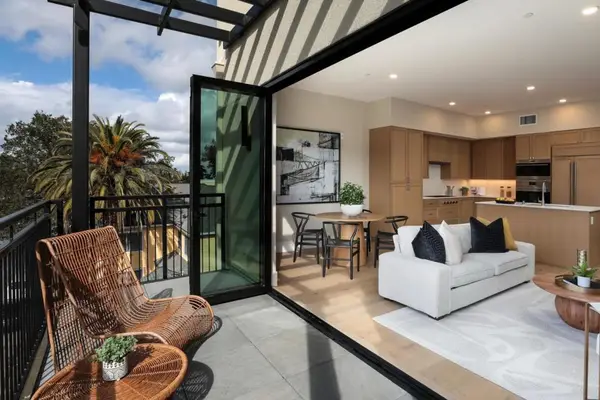 389 First Street #31, Los Altos, CA 94022