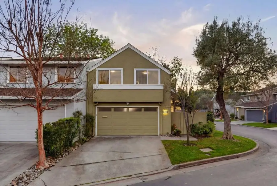 210 Elm Wood Court, Los Gatos, CA 95032 - Image #3