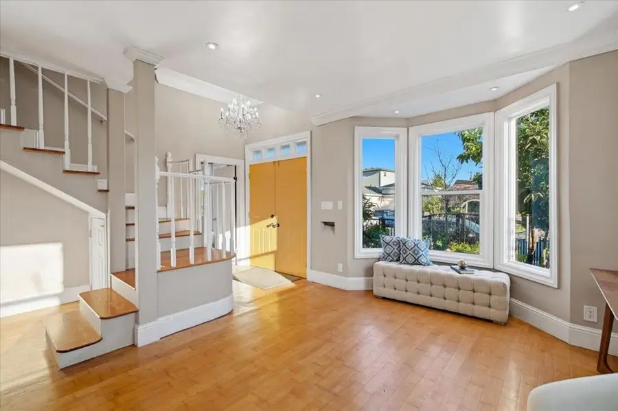 31 Northumberland Avenue, Redwood City, CA 94063 - #2