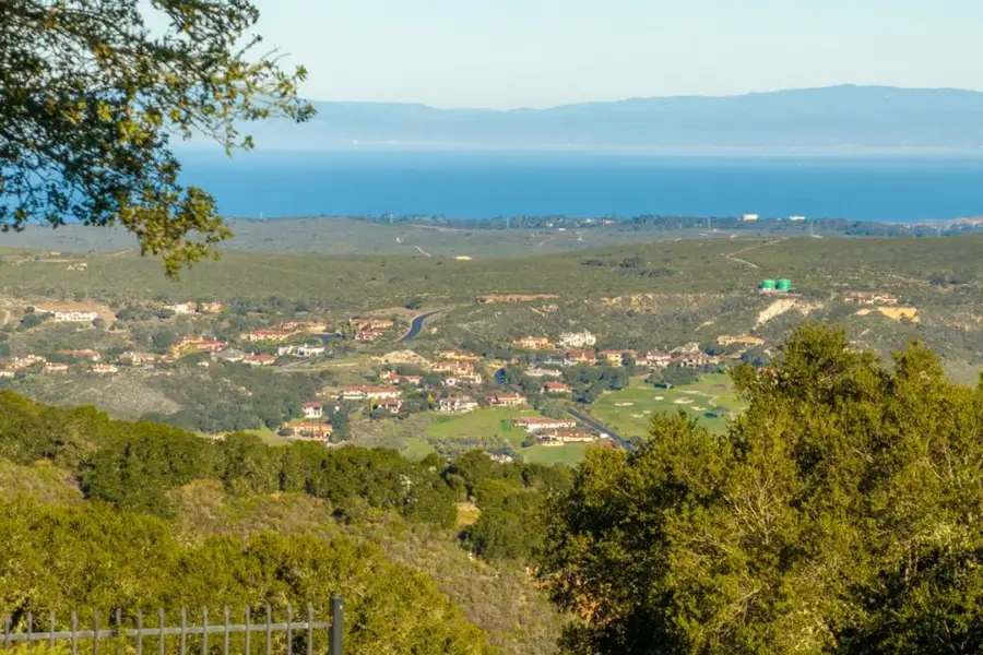 12167 Saddle Road, Carmel Valley, CA 93924 - Image #2