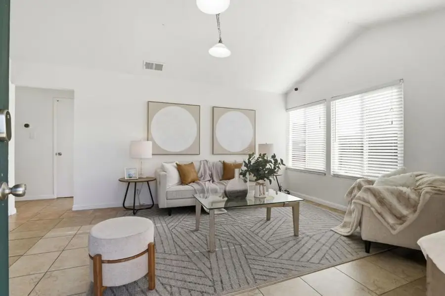 1482 La Boheme Way, San Jose, CA 95121 - Image #2