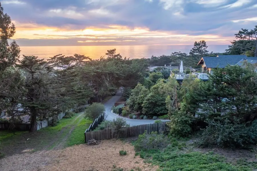 227 Spindrift Road, Carmel, CA 93923 - Image #3
