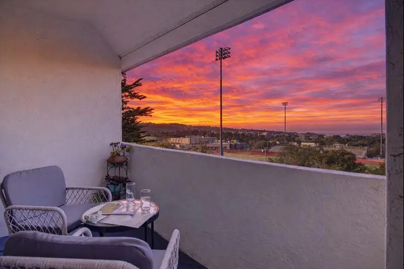 500 Glenwood Circle #537, Monterey, CA 93940 - Image #2