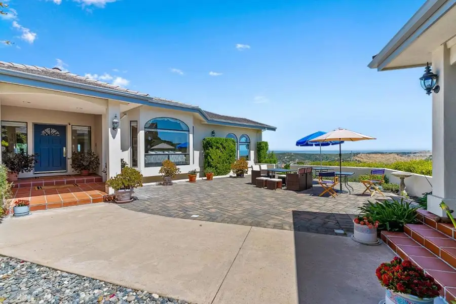 25611 Whip Road, Monterey, CA 93940 - Image #3