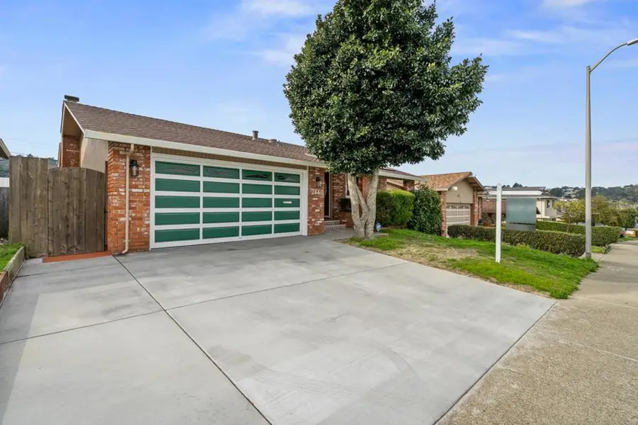 2440 Tipperary Avenue, South San Francisco, CA 94080 - Image #2