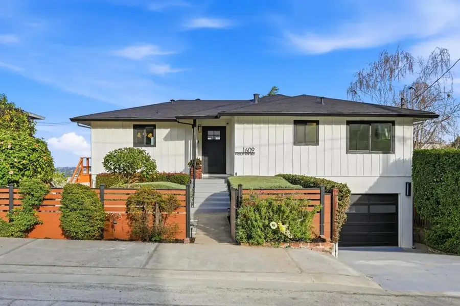 1609 Molitor Road, Belmont, CA 94002 - Image #2