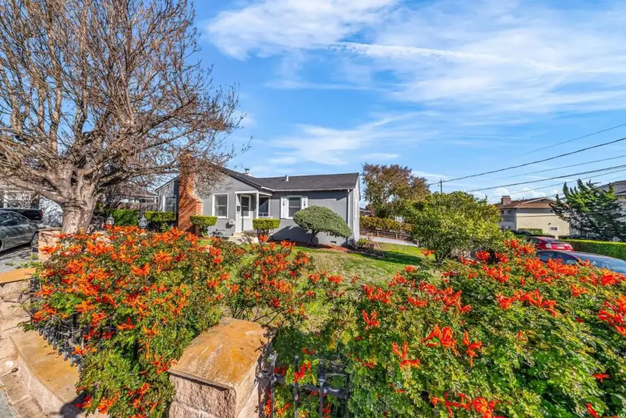 10 Colegrove Court, San Mateo, CA 94403 - Image #2