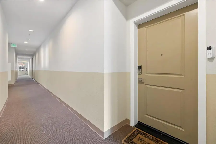 1065 Saginaw Terrace #304, Sunnyvale, CA 94089 - Image #2