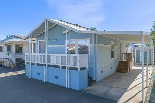 998 38th Avenue, Santa Cruz, CA 95062