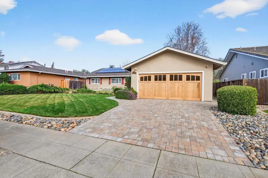 2338 Gunar Drive, San Jose, CA 95124 - Image #2