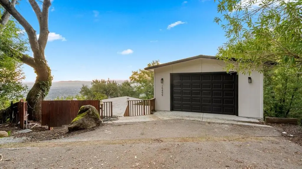15499 Bohlman Road, Saratoga, CA 95070 - Image #1